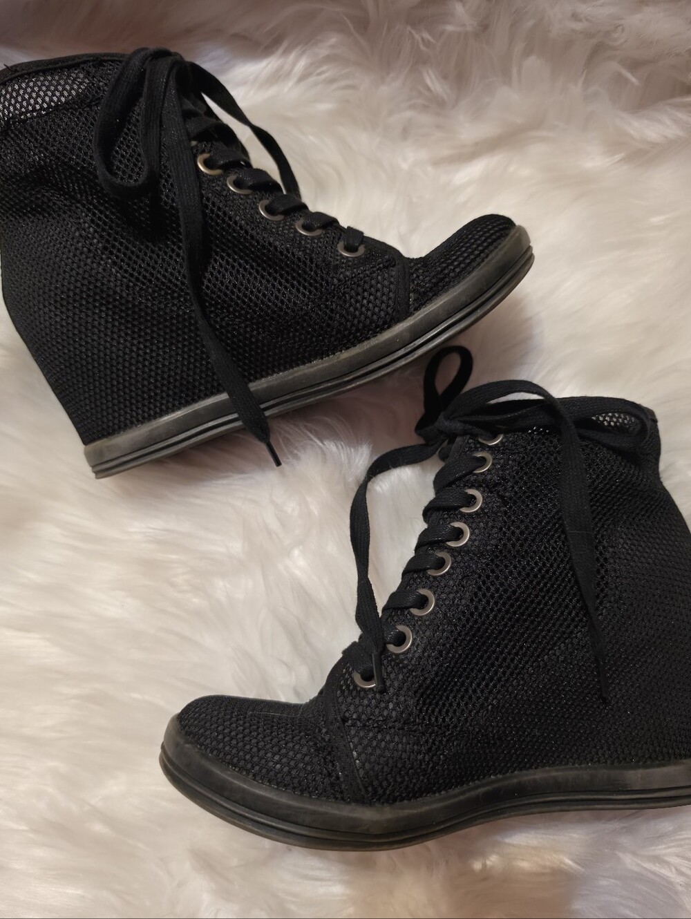 Wedge‎ Mesh Sneakers